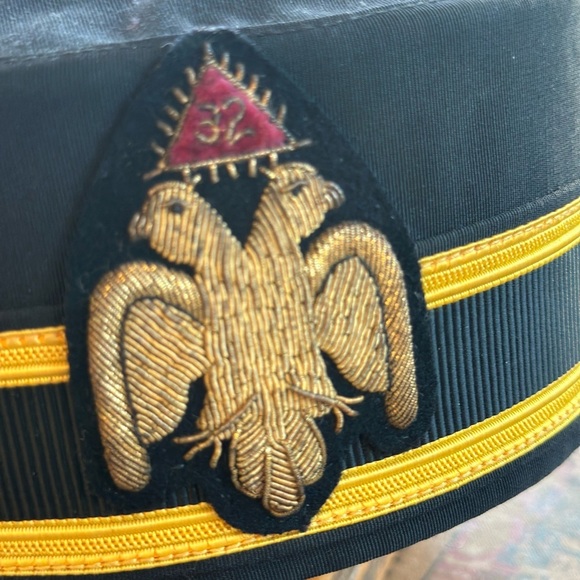 32 Degree Scottish Masonic Black & Gold Cap - Picture 6 of 8